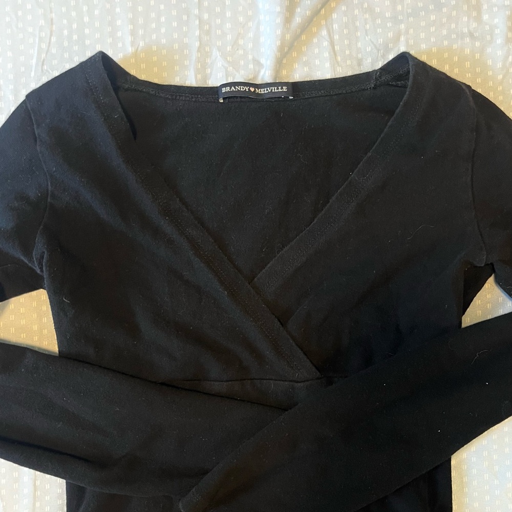 Brandy Melville Elegant Black V-Neck Top